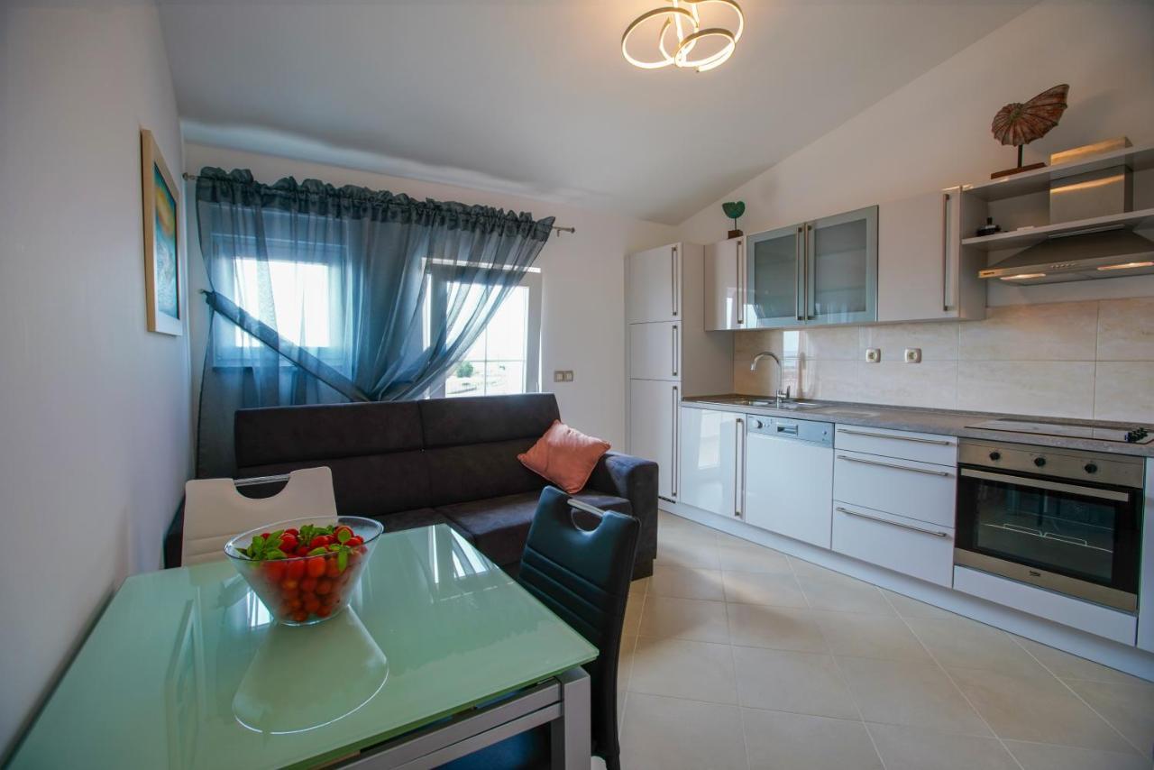 Maslina & Lavanda Appartement Podstrana Buitenkant foto