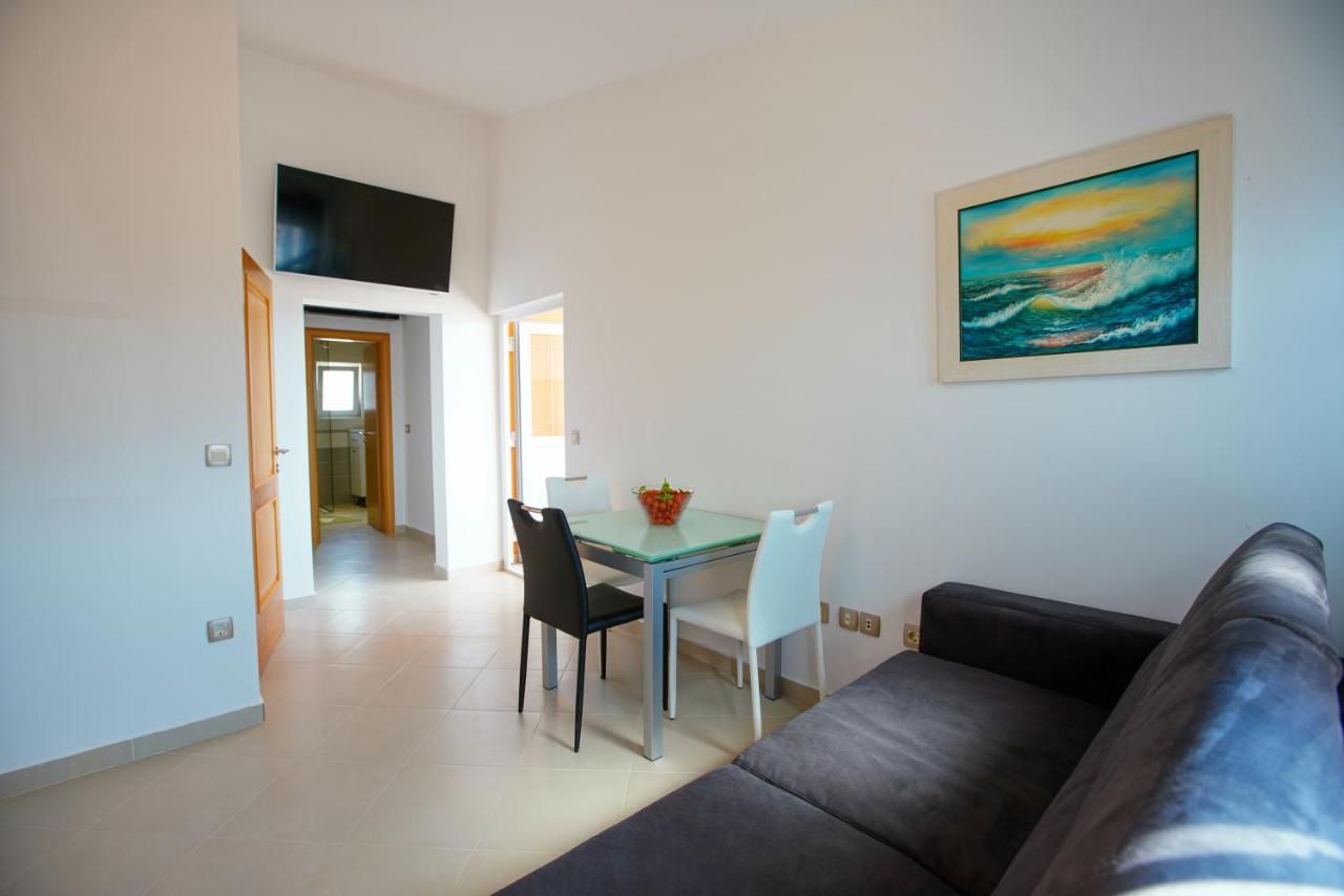 Maslina & Lavanda Appartement Podstrana Buitenkant foto