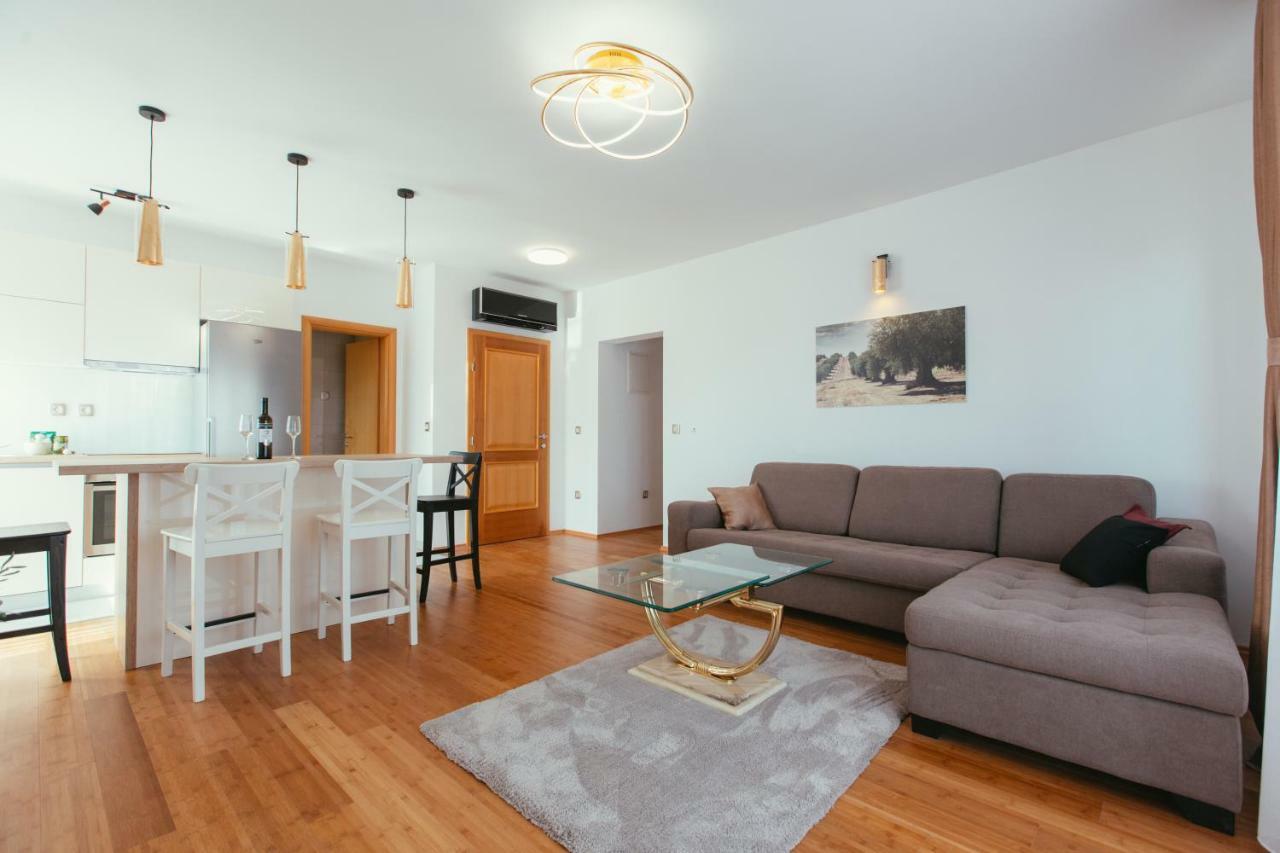 Maslina & Lavanda Appartement Podstrana Buitenkant foto