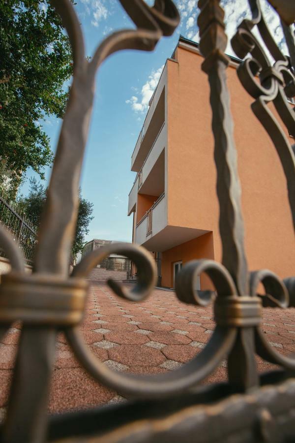 Maslina & Lavanda Appartement Podstrana Buitenkant foto